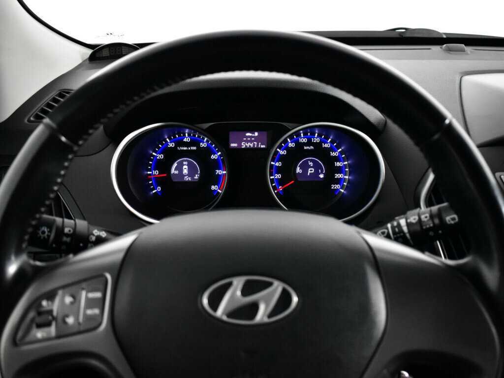 Купить Hyundai ix35 с пробегом. Фото: #10