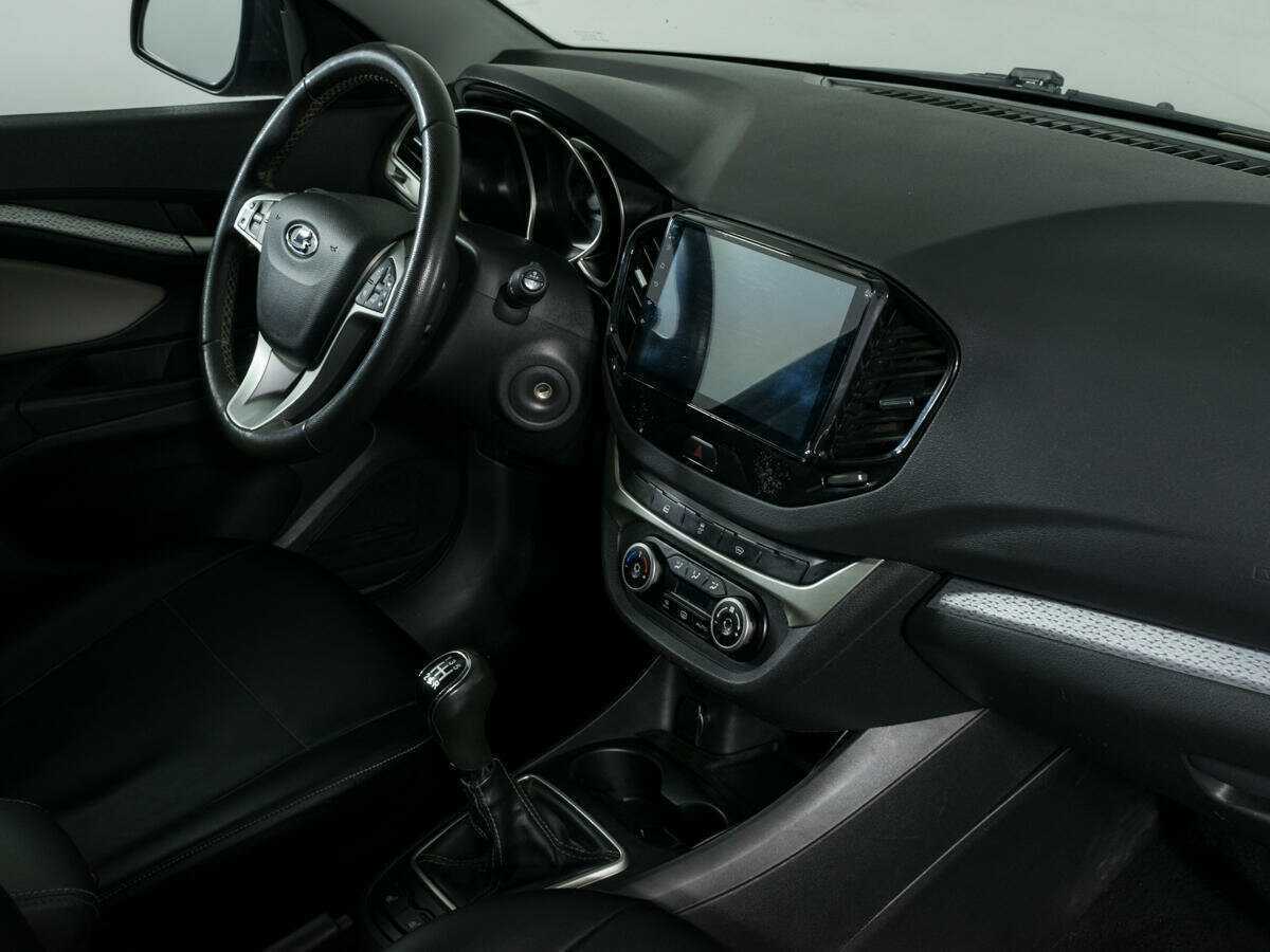 Купить Lada (ВАЗ) Vesta с пробегом. Фото: #6