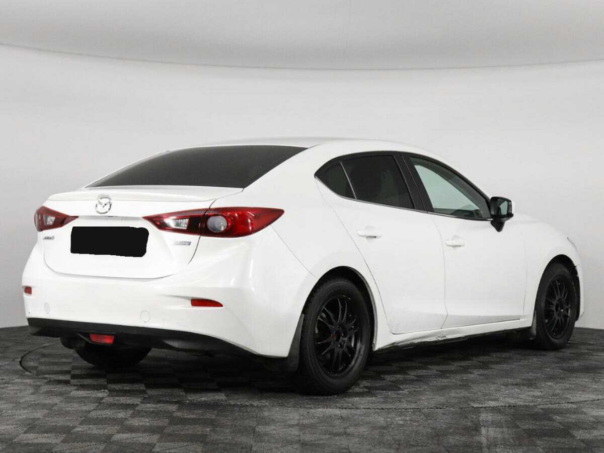 Купить Mazda 3 с пробегом. Фото: #2