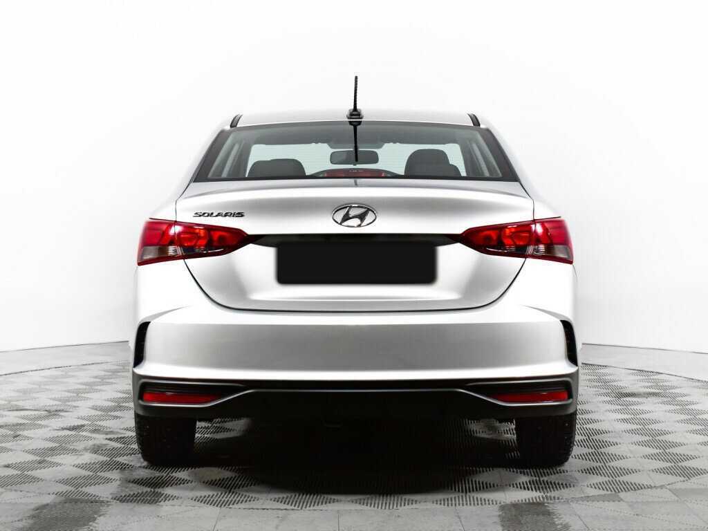 Купить Hyundai Solaris с пробегом. Фото: #5