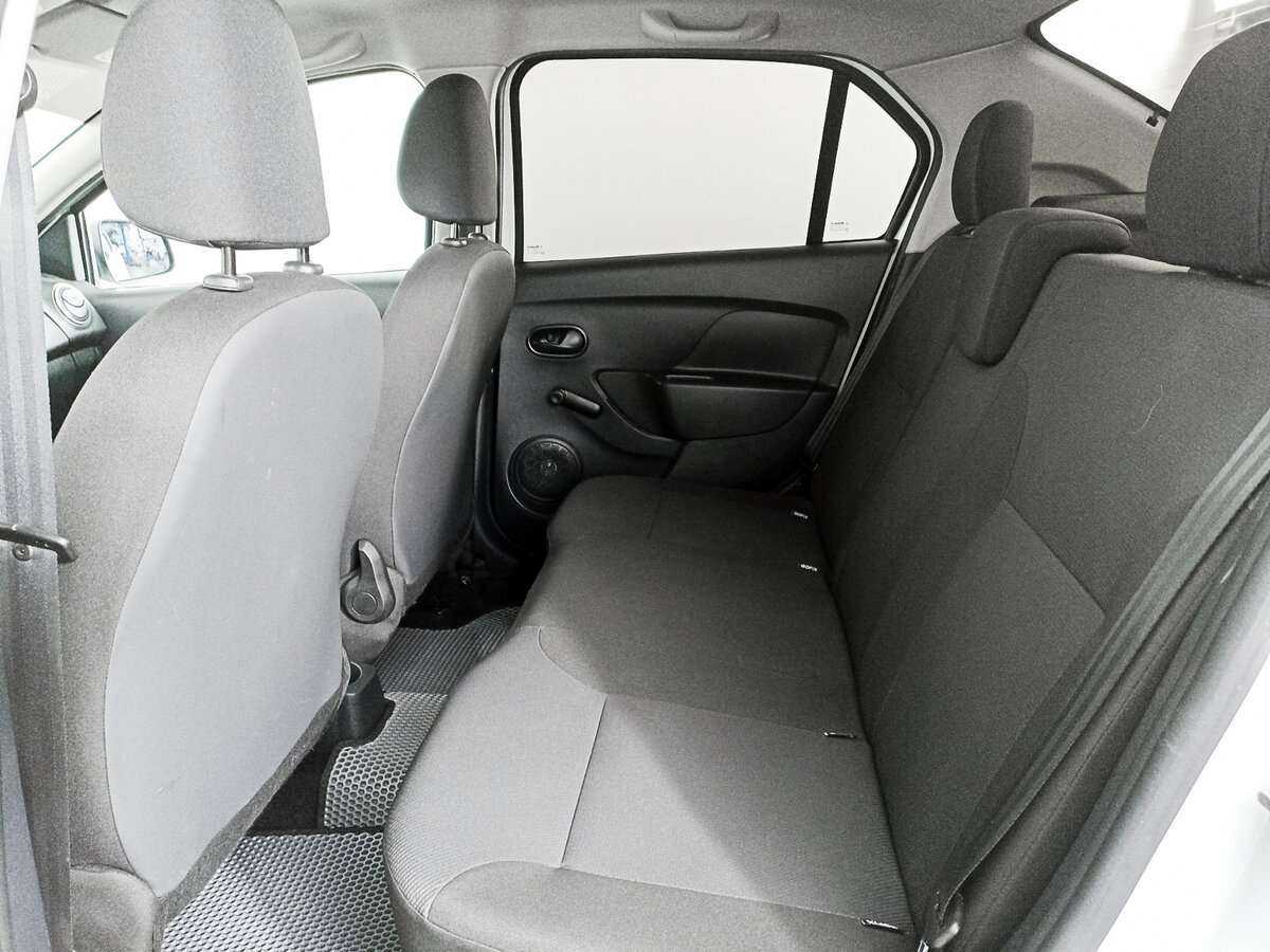 Купить Renault Logan с пробегом. Фото: #9