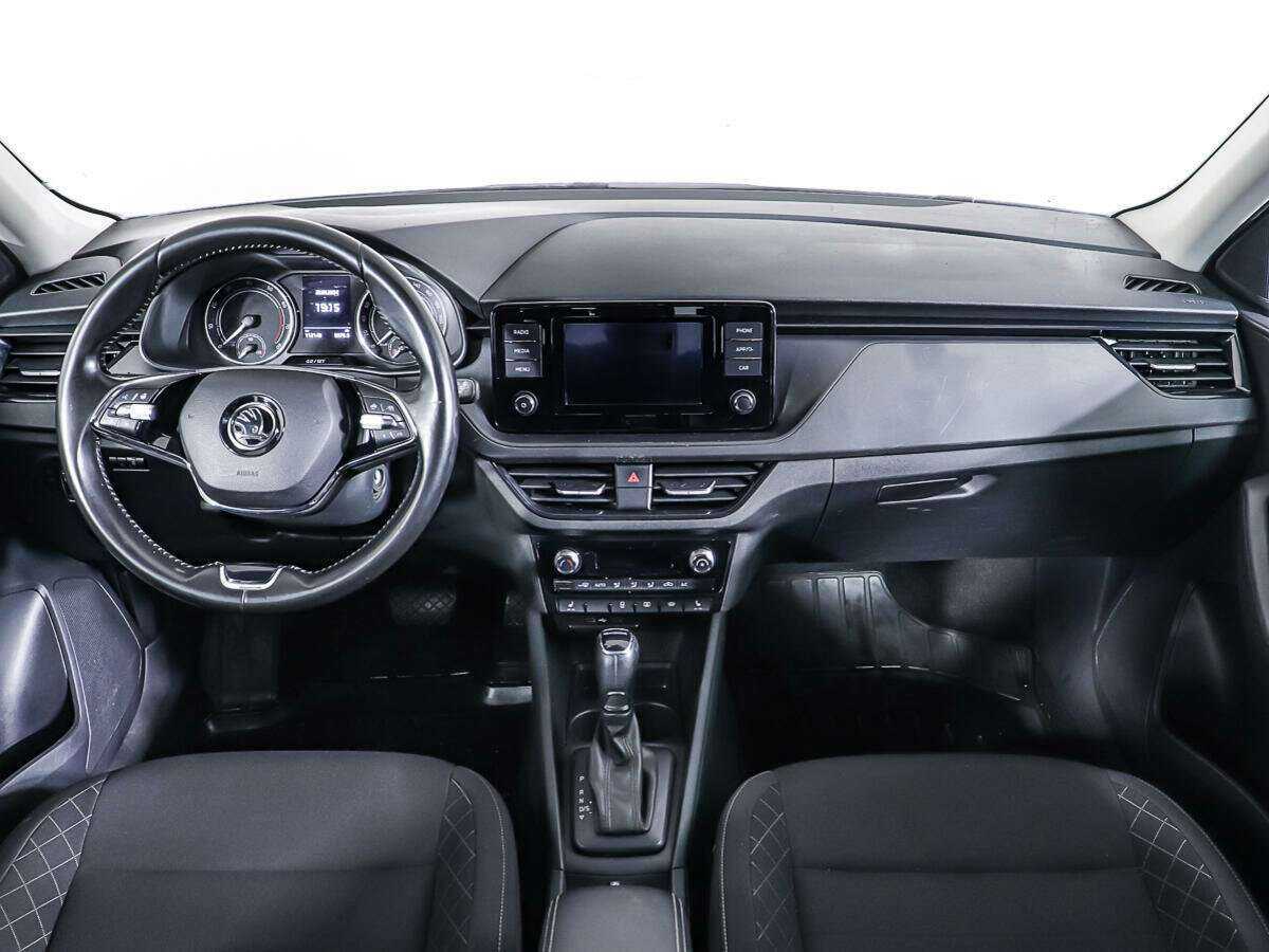 Купить Skoda Rapid с пробегом. Фото: #10