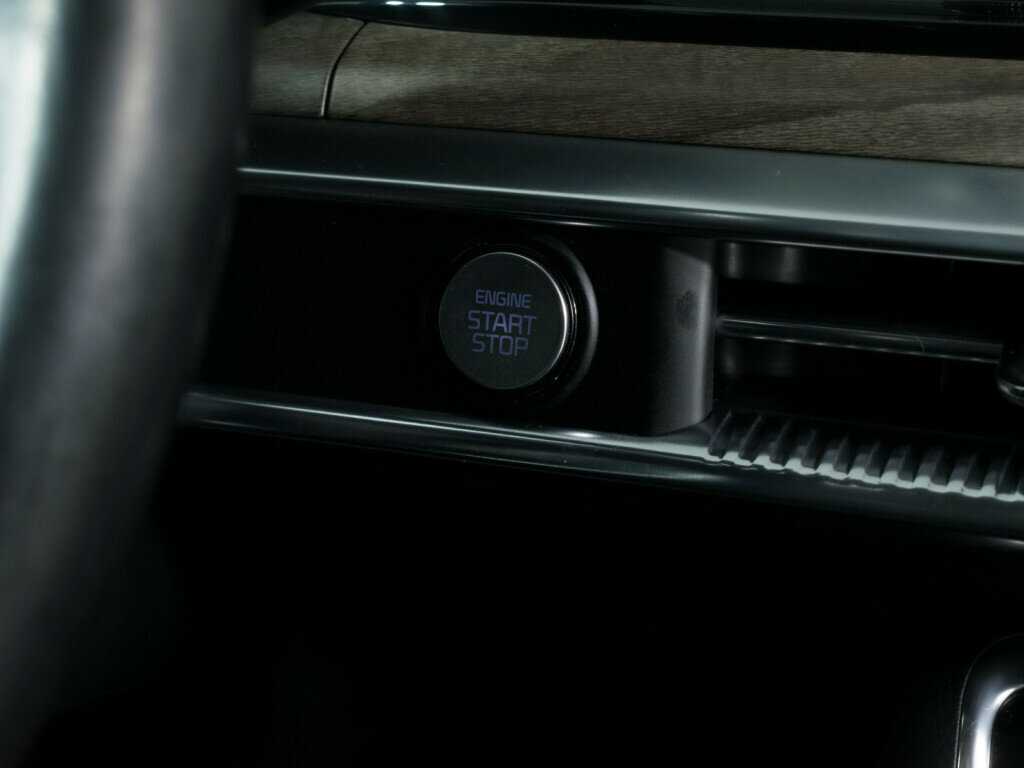 Купить Kia K5 с пробегом. Фото: #10