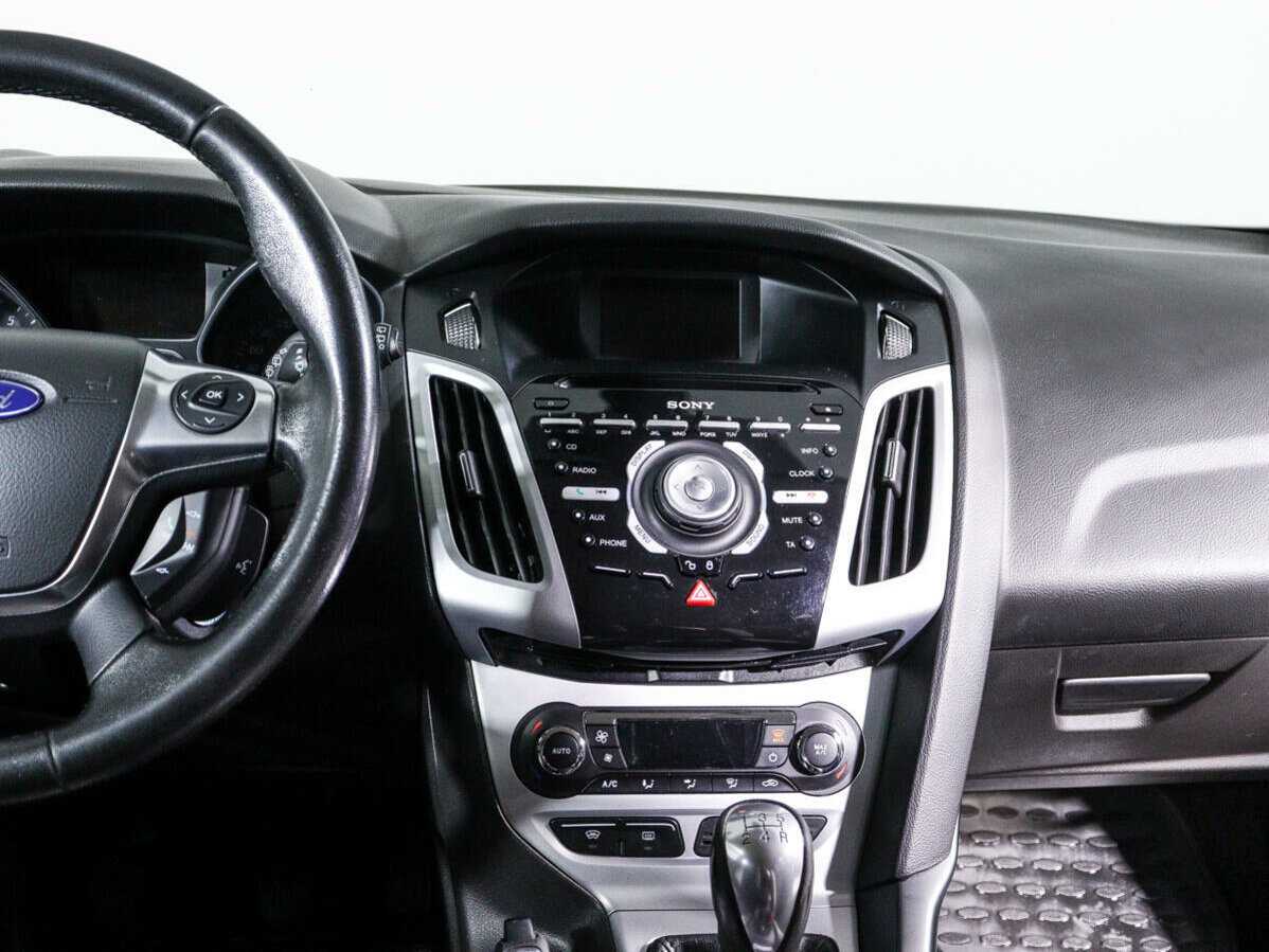 Купить Ford Focus с пробегом. Фото: #10