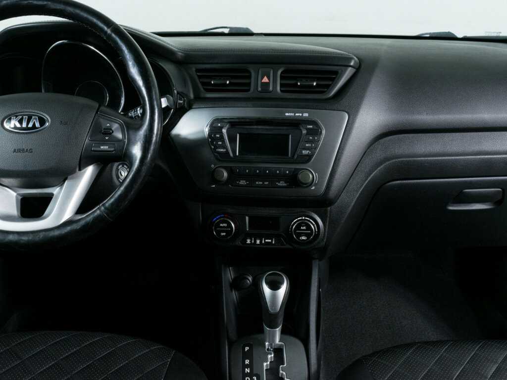 Купить Kia Rio с пробегом. Фото: #7