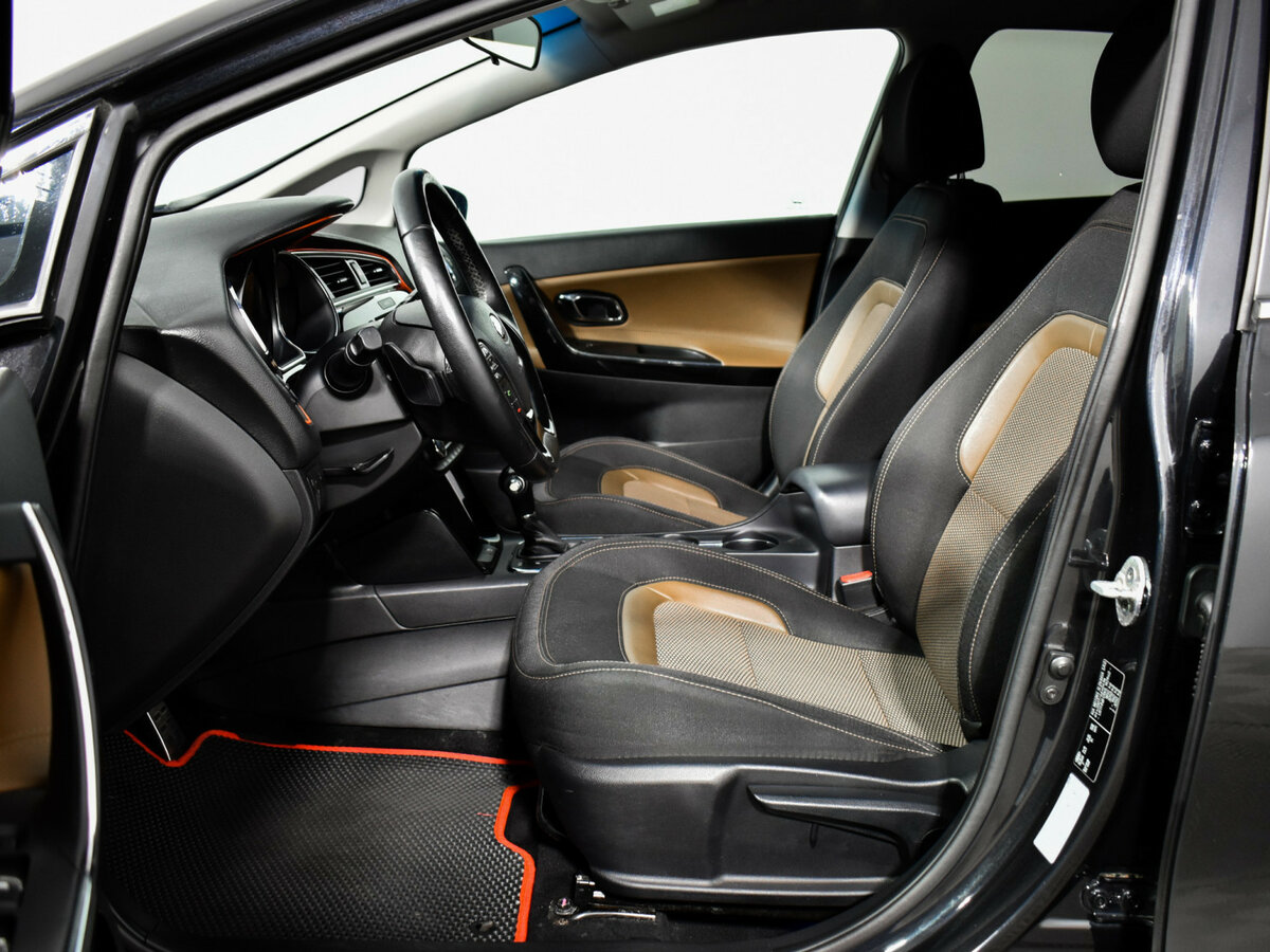 Купить Kia Ceed с пробегом. Фото: #9