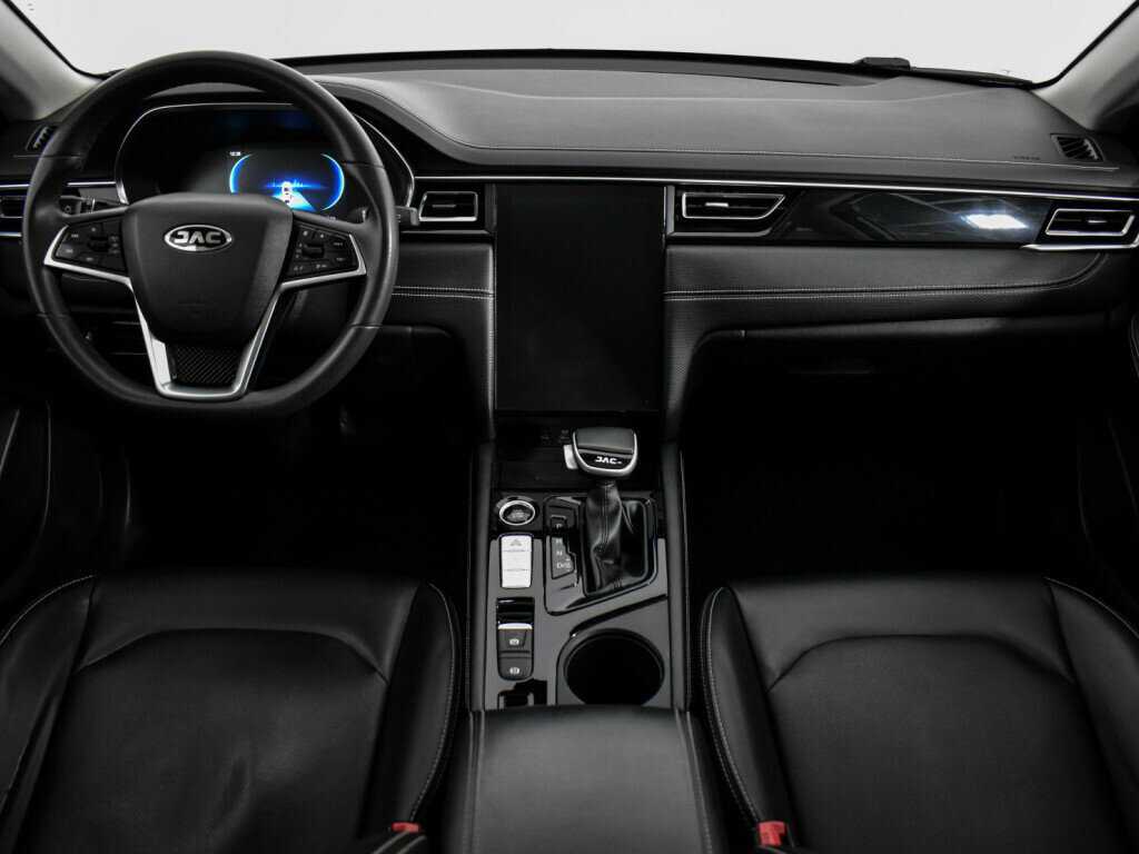 Купить JAC J7 с пробегом. Фото: #13