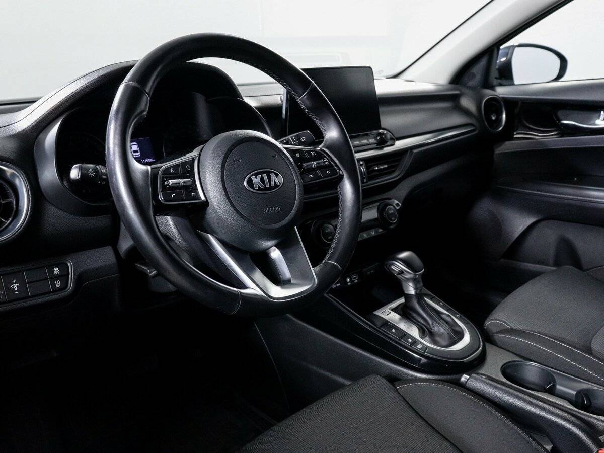 Купить Kia Cerato с пробегом. Фото: #13