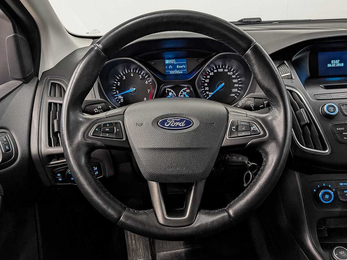Купить Ford Focus с пробегом. Фото: #19