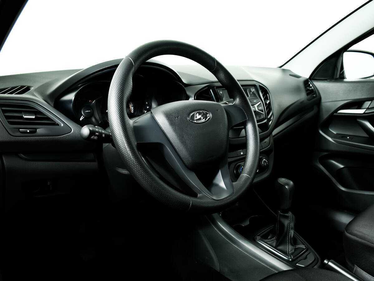 Купить Lada (ВАЗ) Vesta с пробегом. Фото: #12