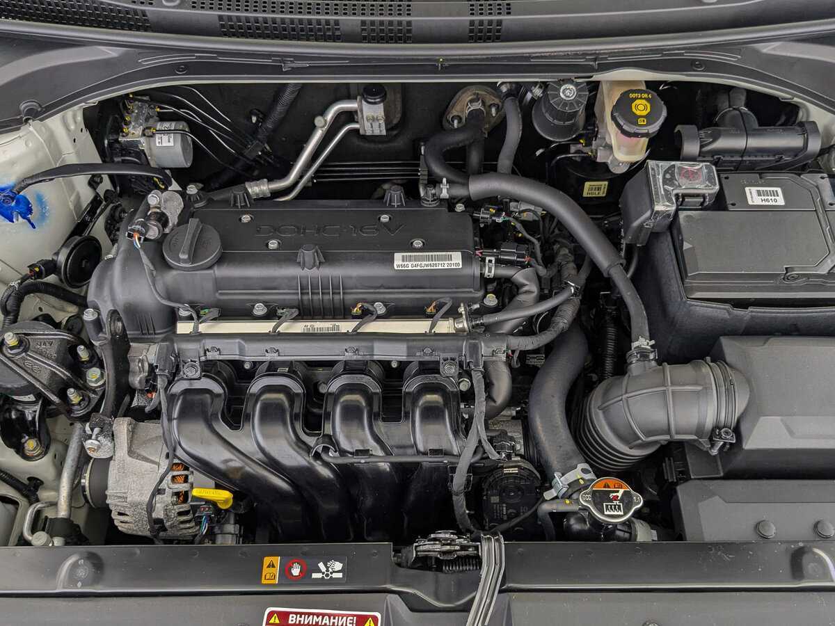 Купить Hyundai Solaris с пробегом. Фото: #8