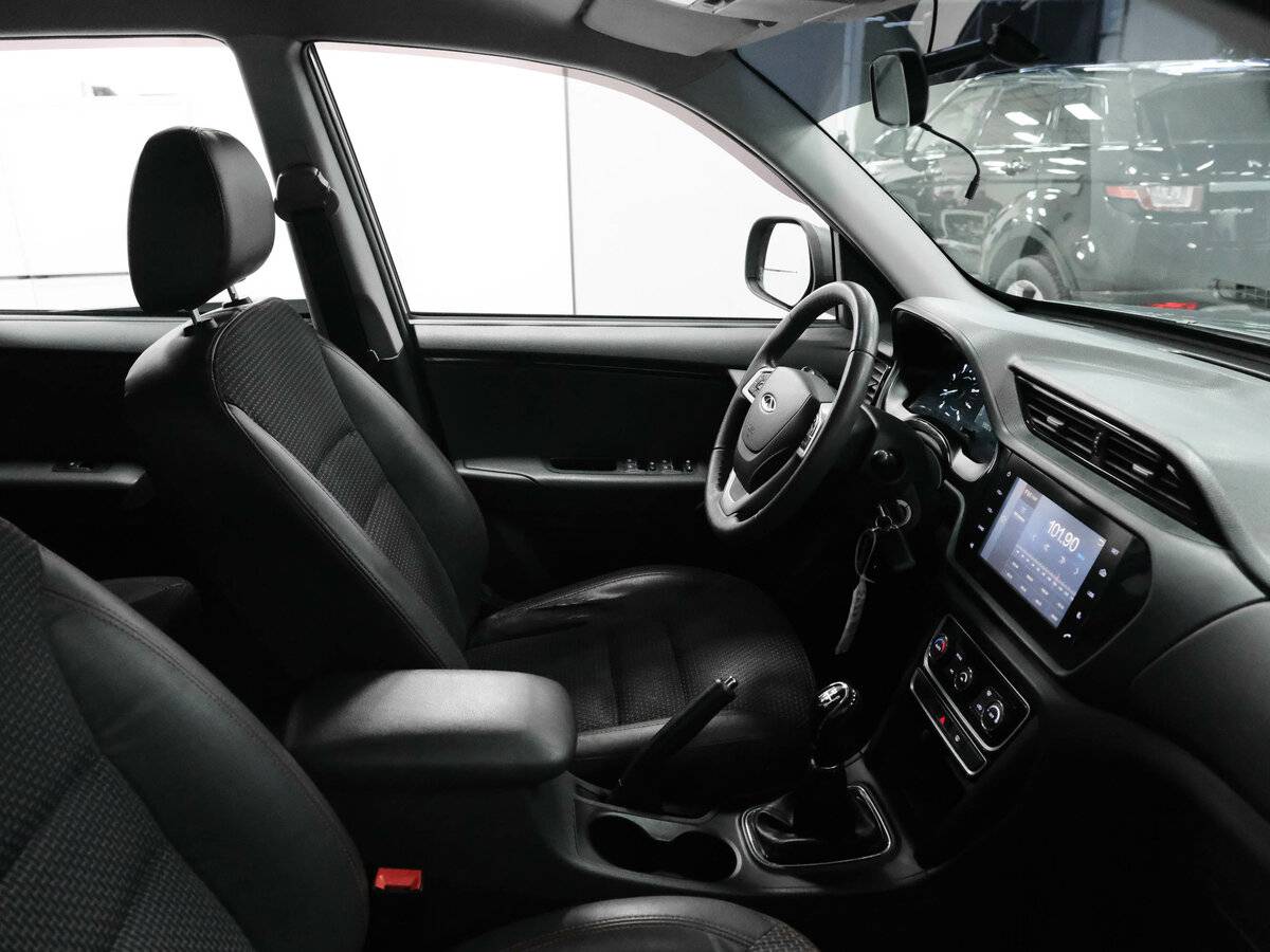 Купить Chery Tiggo 3 с пробегом. Фото: #11