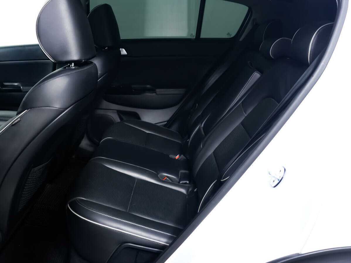 Купить Kia Sportage с пробегом. Фото: #10