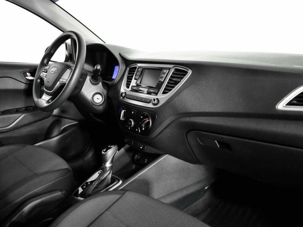 Купить Hyundai Solaris с пробегом. Фото: #8