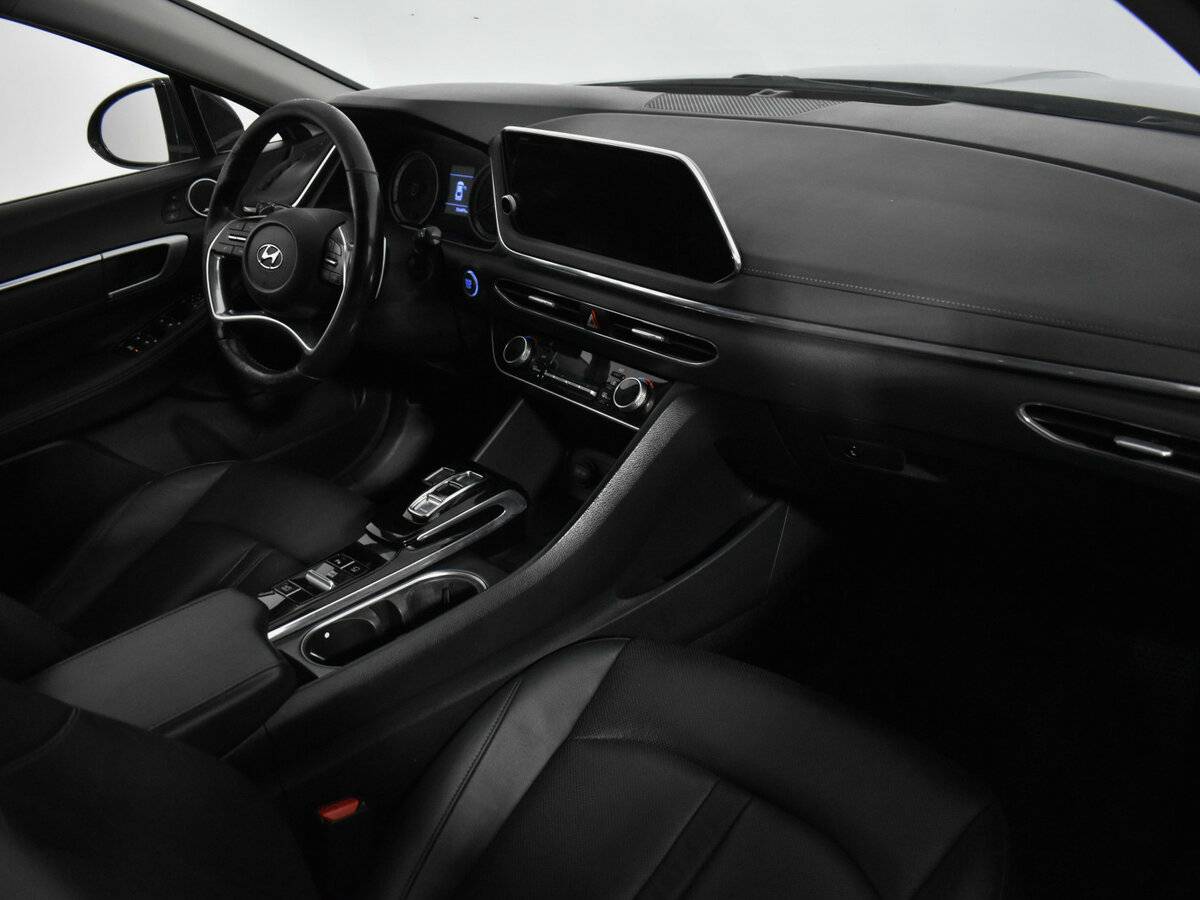Купить Hyundai Sonata с пробегом. Фото: #8