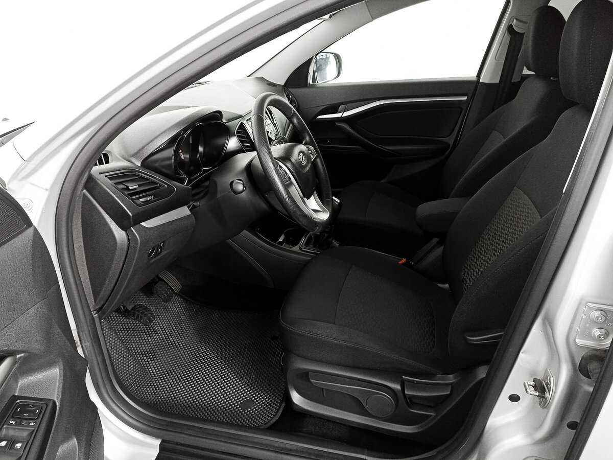 Купить Lada (ВАЗ) Vesta с пробегом. Фото: #13