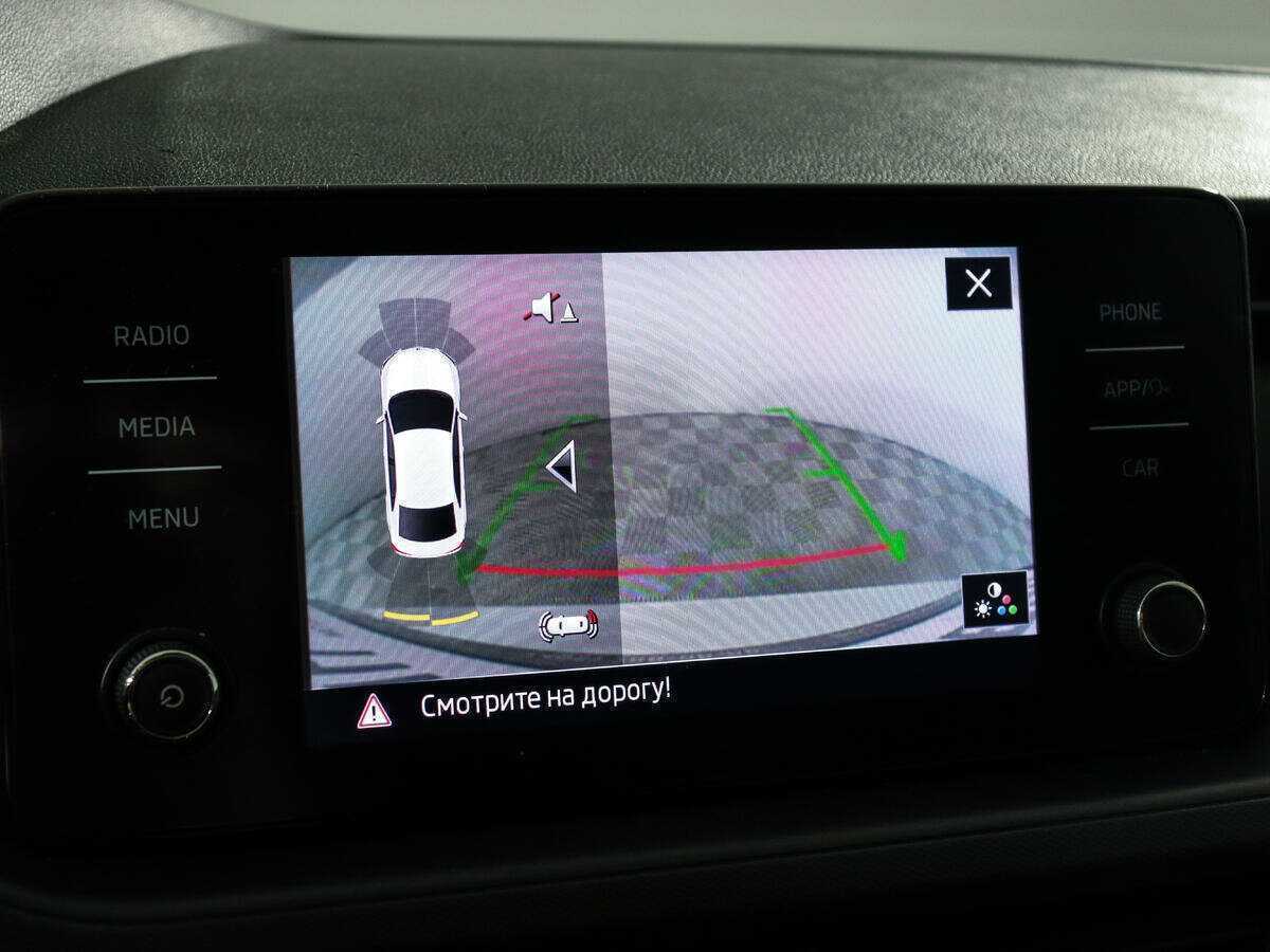 Купить Skoda Rapid с пробегом. Фото: #14