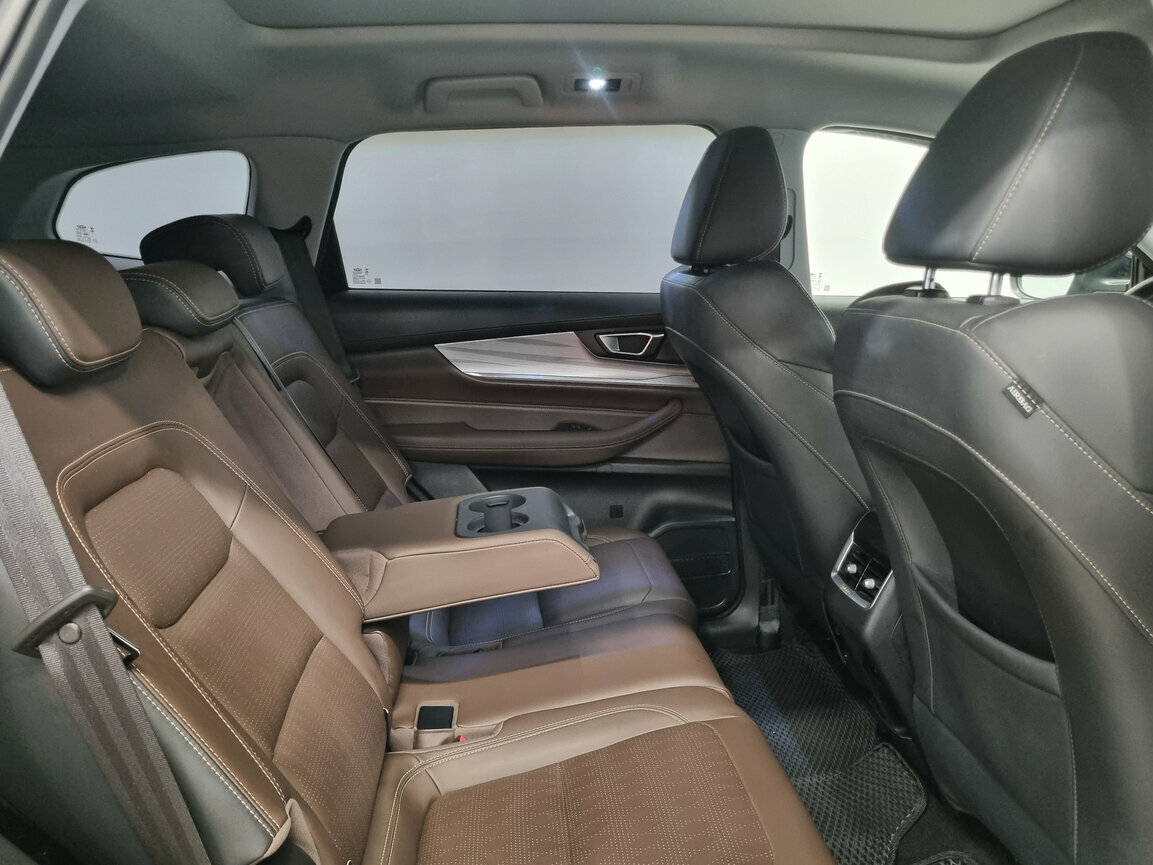 Купить Chery Tiggo 8 Pro с пробегом. Фото: #14