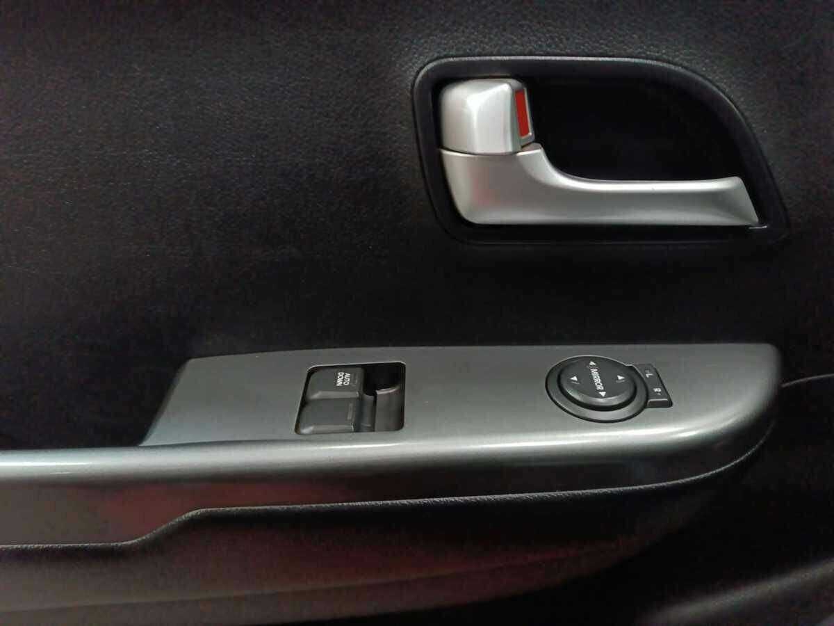 Купить Kia Rio с пробегом. Фото: #14