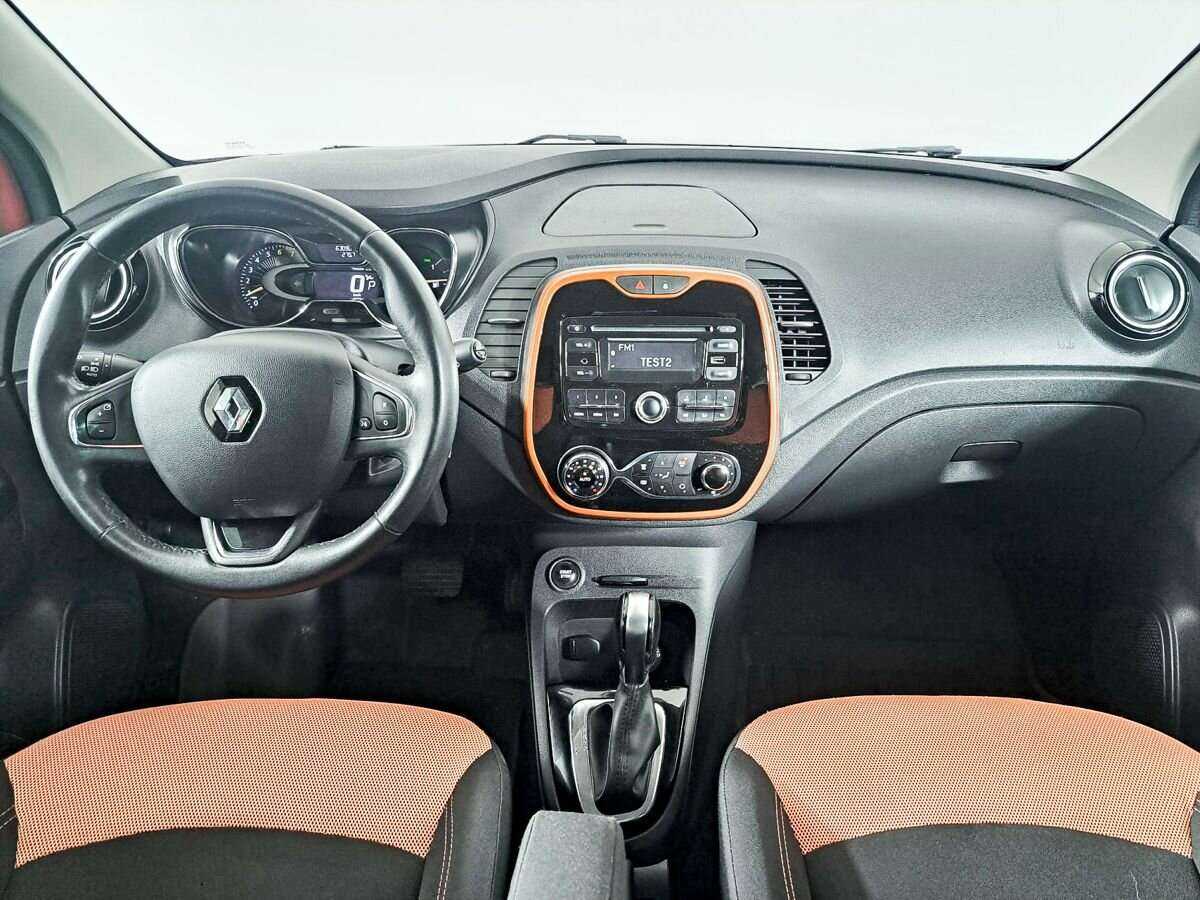 Купить Renault Kaptur с пробегом. Фото: #11