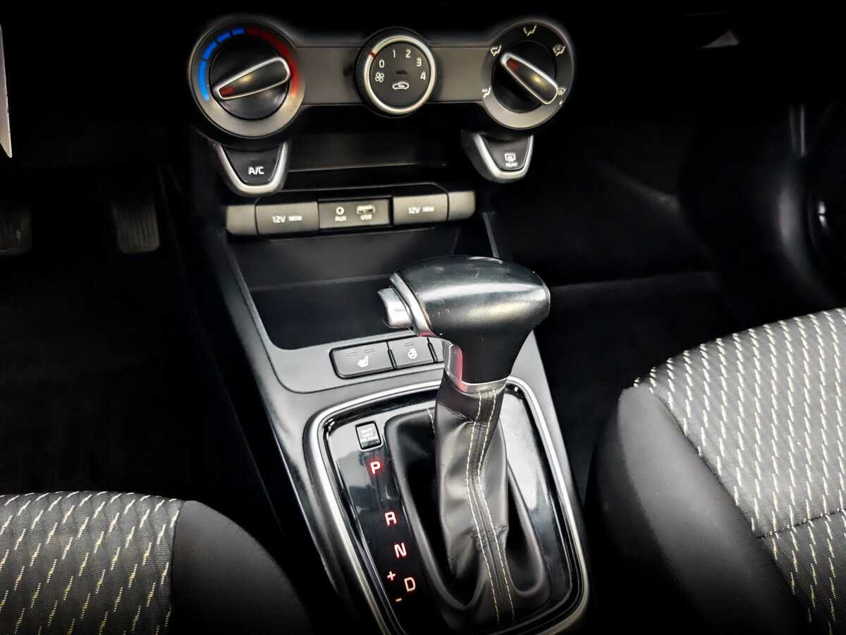 Купить Kia Rio с пробегом. Фото: #20