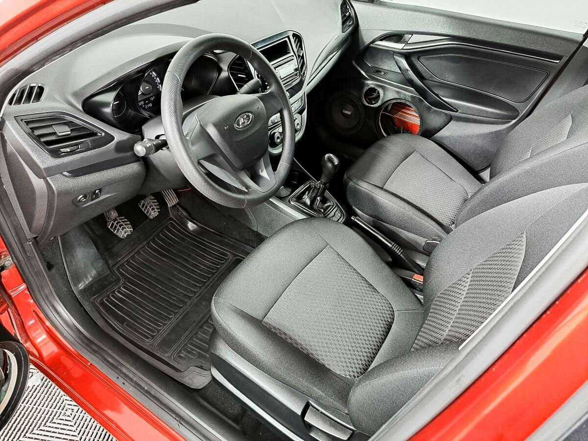 Купить Lada (ВАЗ) Vesta с пробегом. Фото: #12