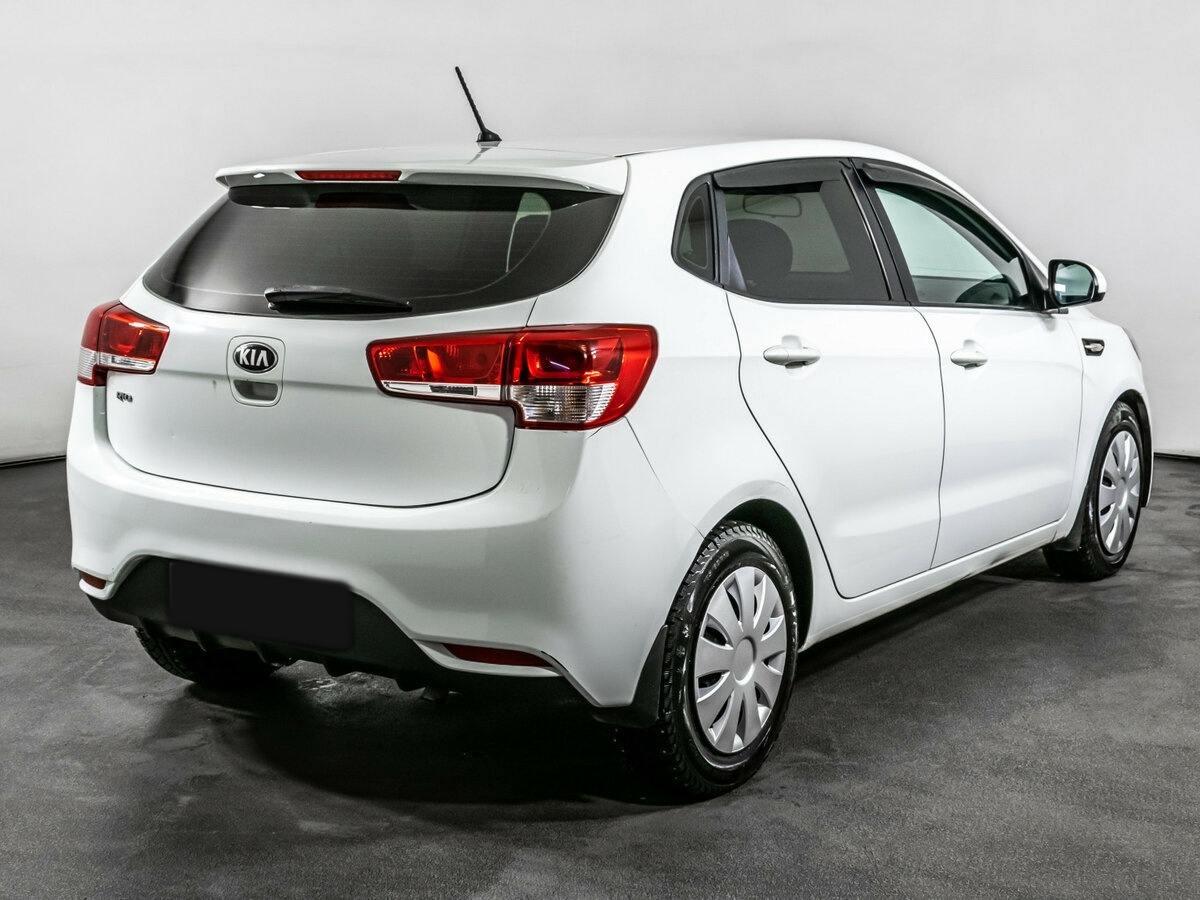Купить Kia Rio с пробегом. Фото: #4
