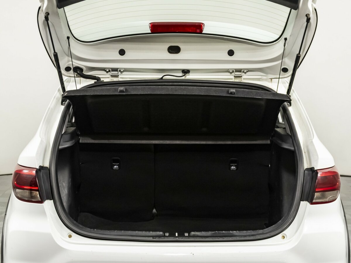 Купить Kia Rio с пробегом. Фото: #10