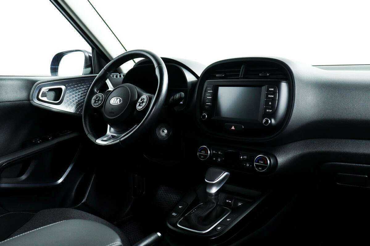 Купить Kia Soul с пробегом. Фото: #8