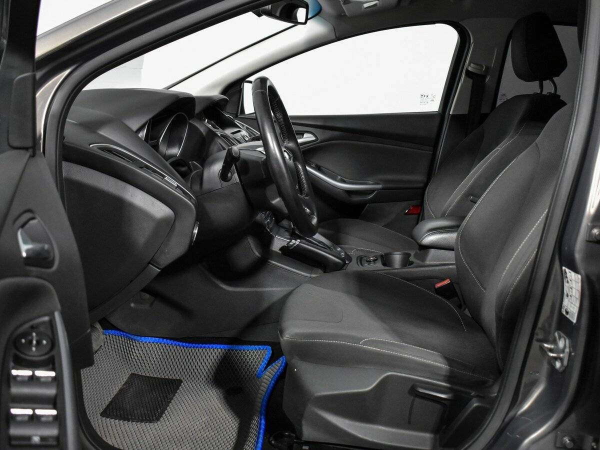 Купить Ford Focus с пробегом. Фото: #10