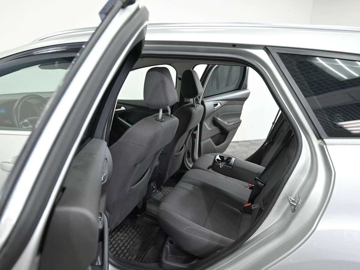 Купить Ford Focus с пробегом. Фото: #11