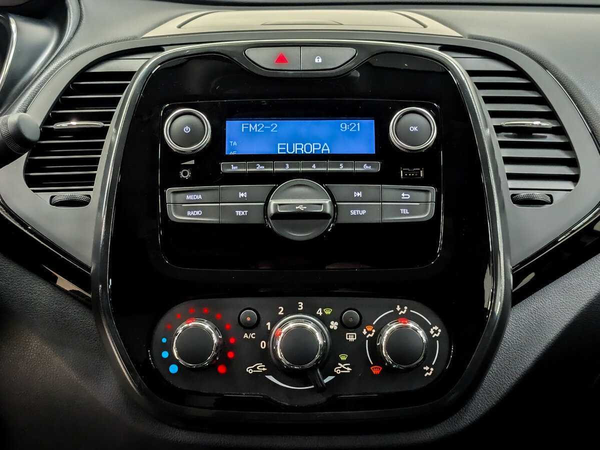 Купить Renault Kaptur с пробегом. Фото: #14