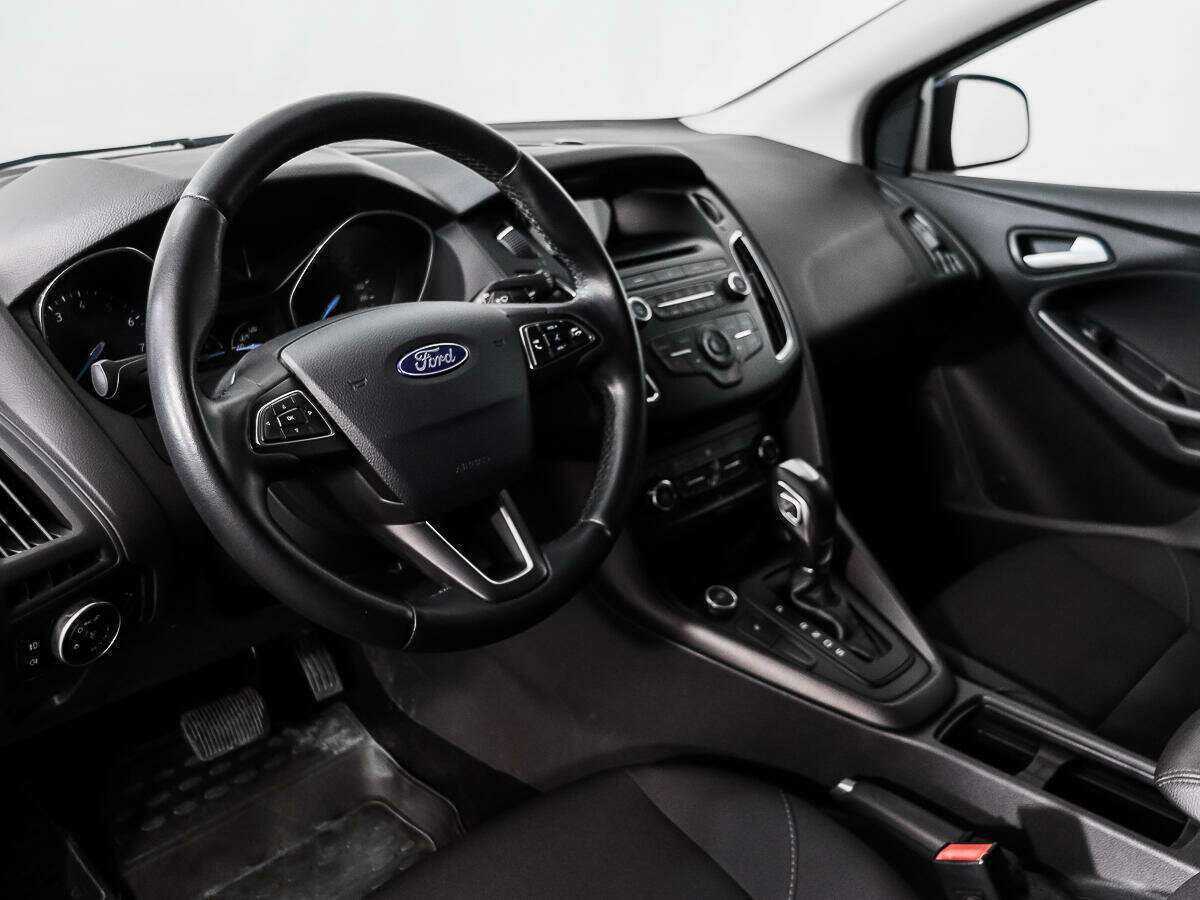 Купить Ford Focus с пробегом. Фото: #8