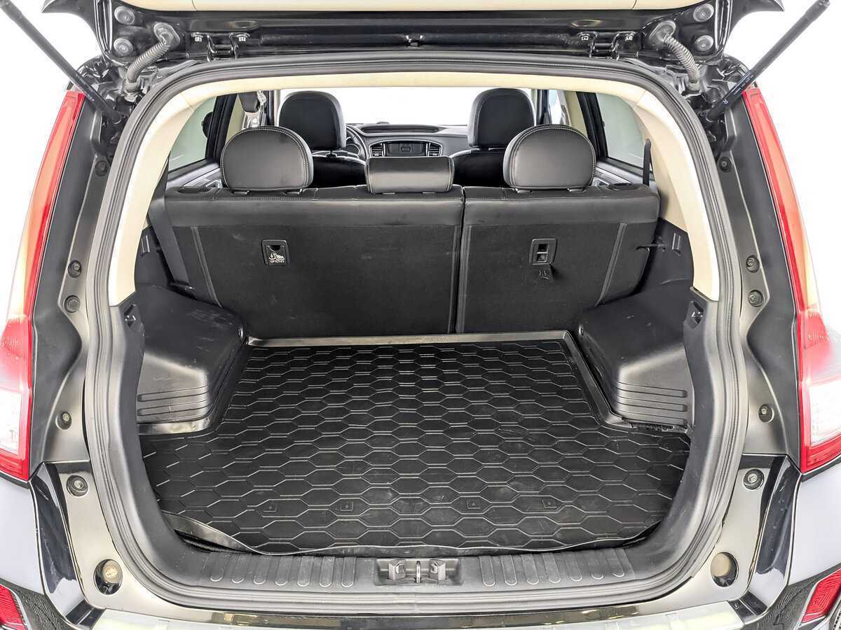 Купить Geely Emgrand X7 с пробегом. Фото: #9