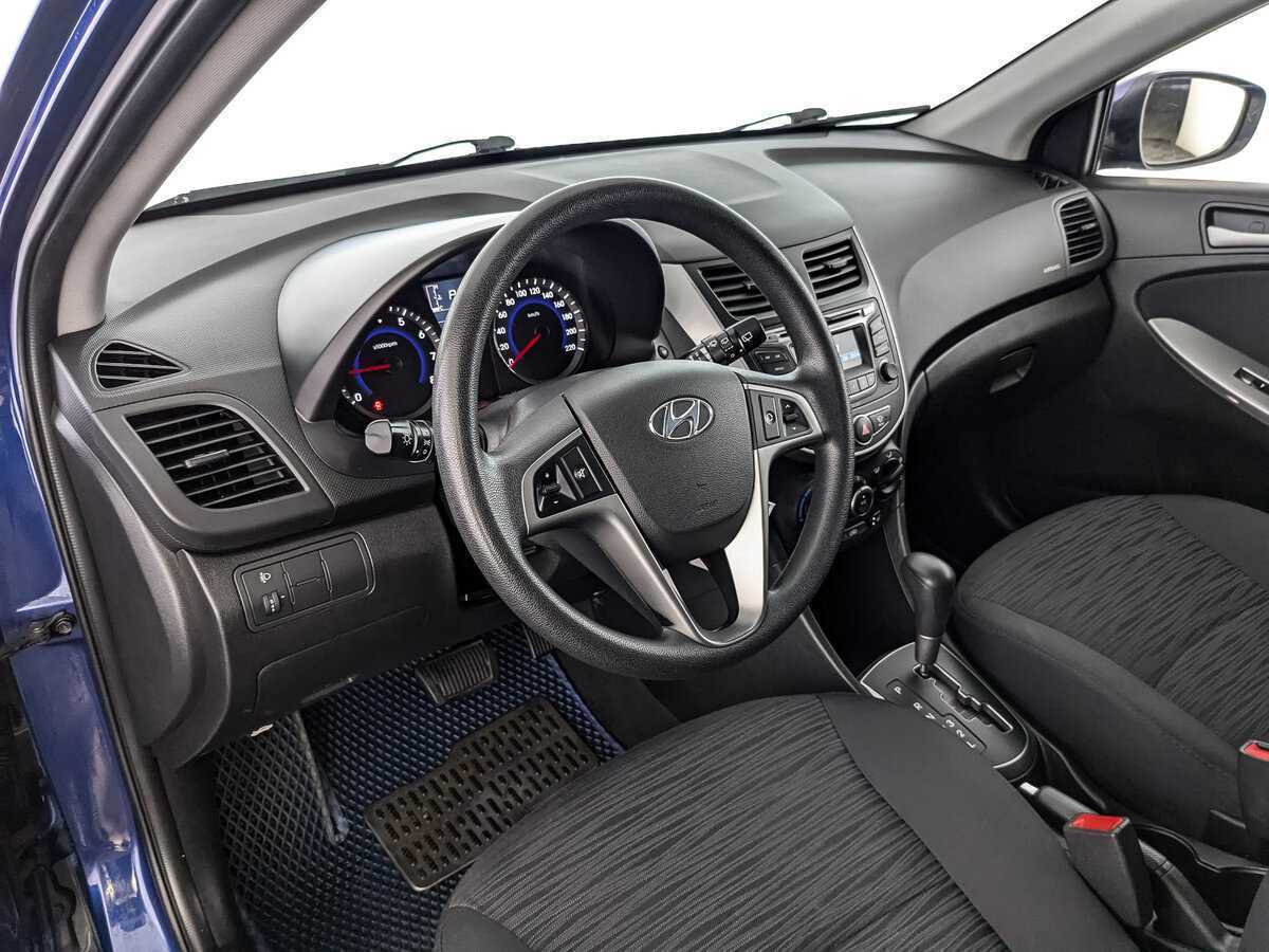 Купить Hyundai Solaris с пробегом. Фото: #10