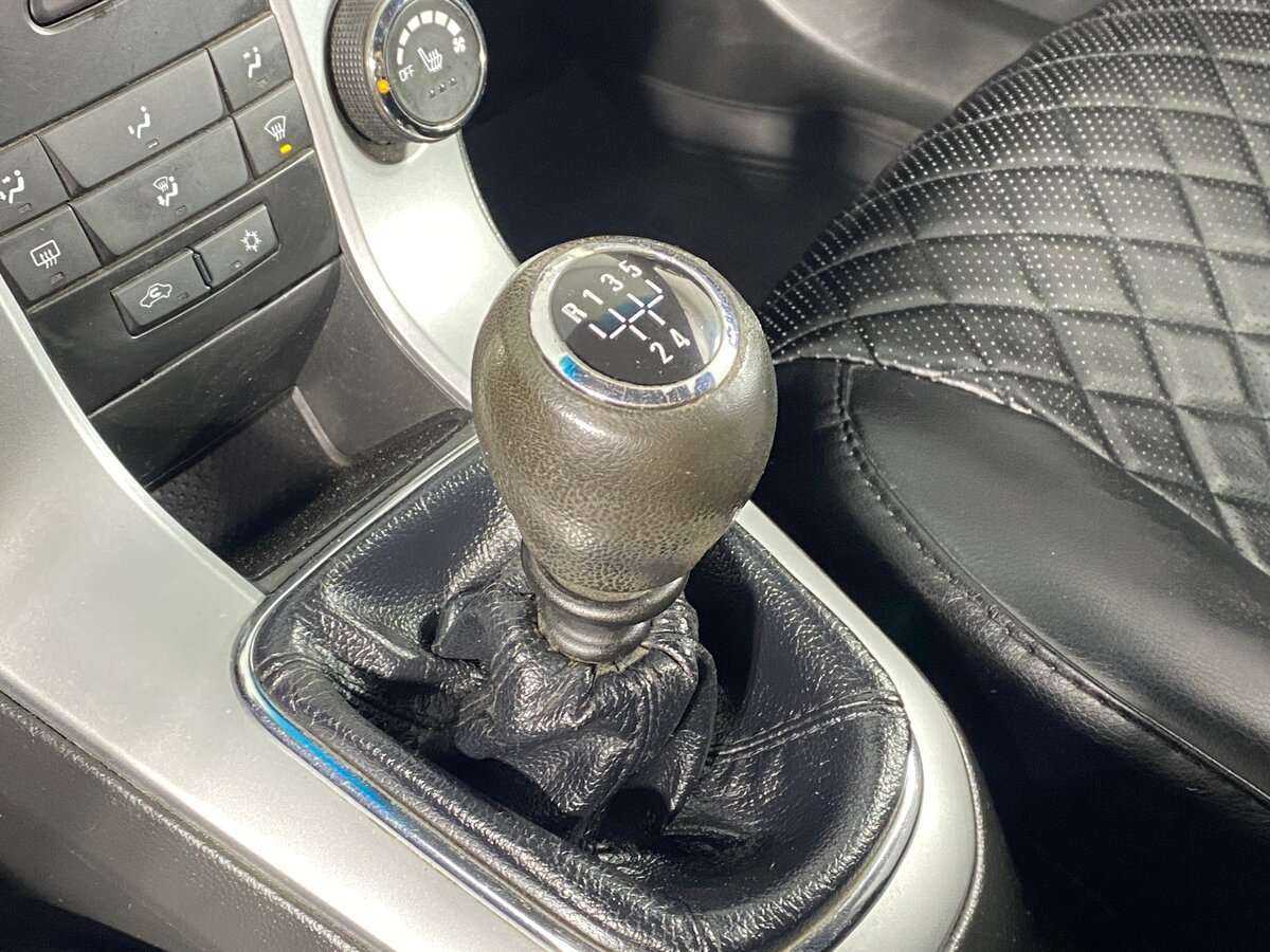 Купить Chevrolet Cruze с пробегом. Фото: #12