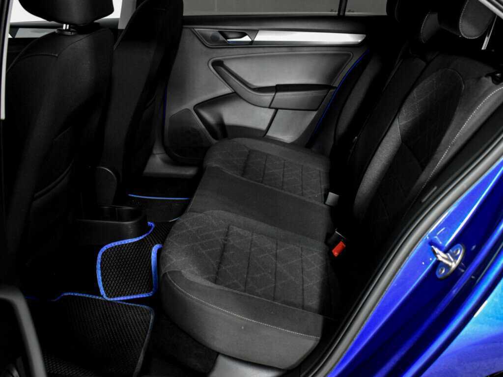 Купить Volkswagen Polo с пробегом. Фото: #9