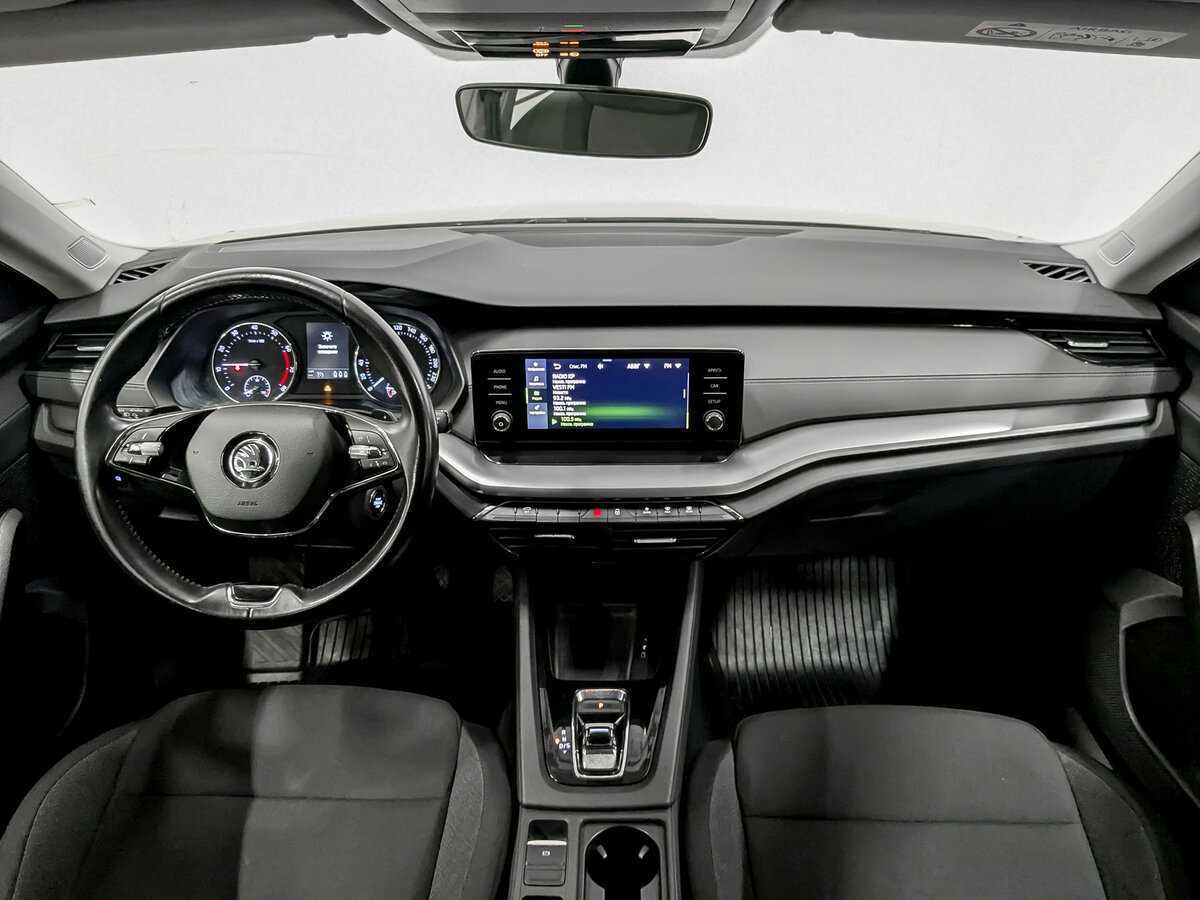 Купить Skoda Octavia с пробегом. Фото: #13