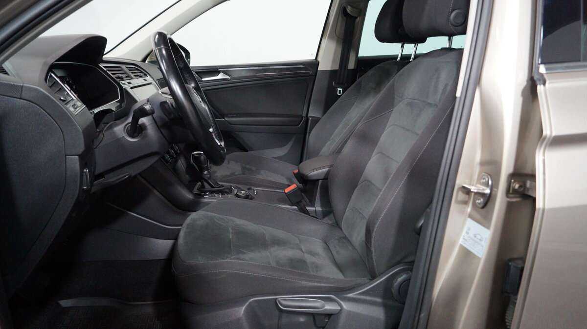 Купить Volkswagen Tiguan с пробегом. Фото: #7