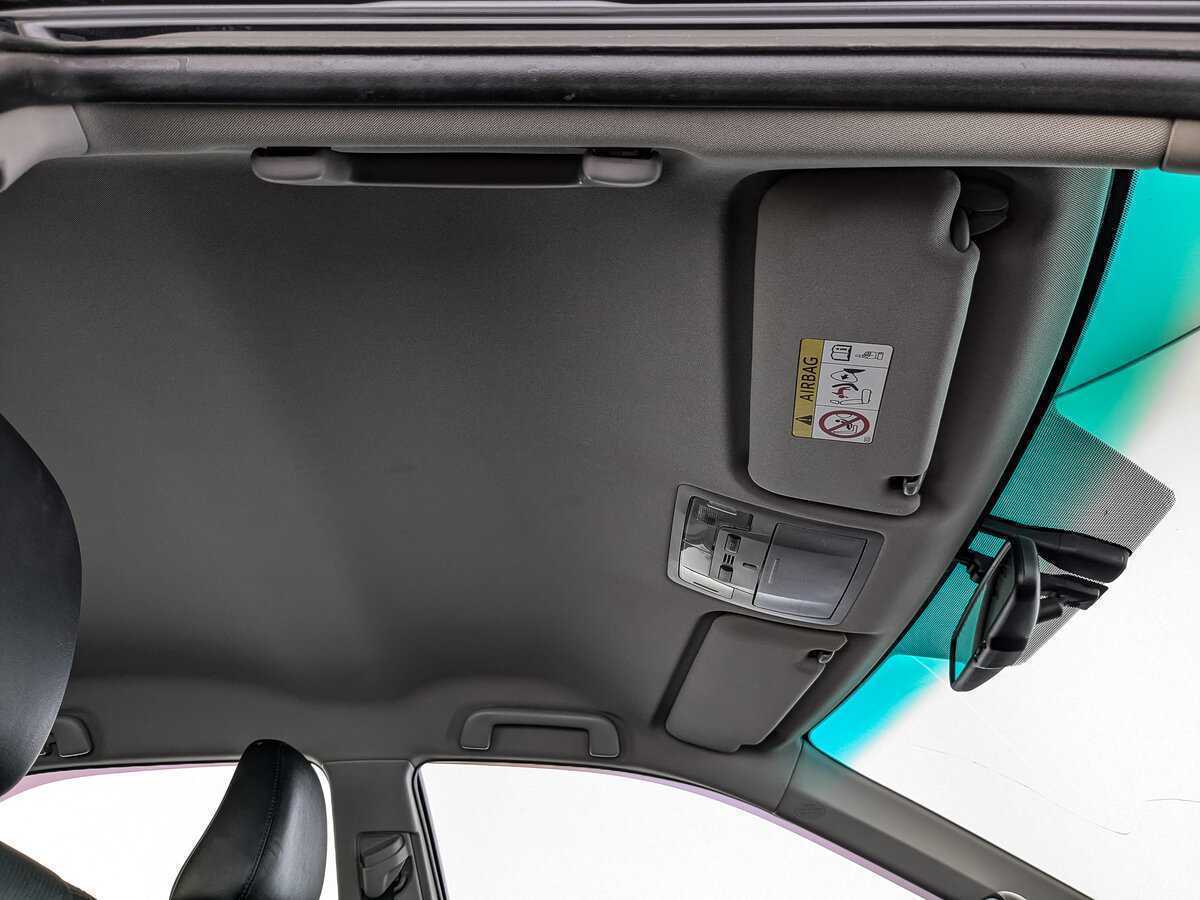 Купить Toyota Camry с пробегом. Фото: #18