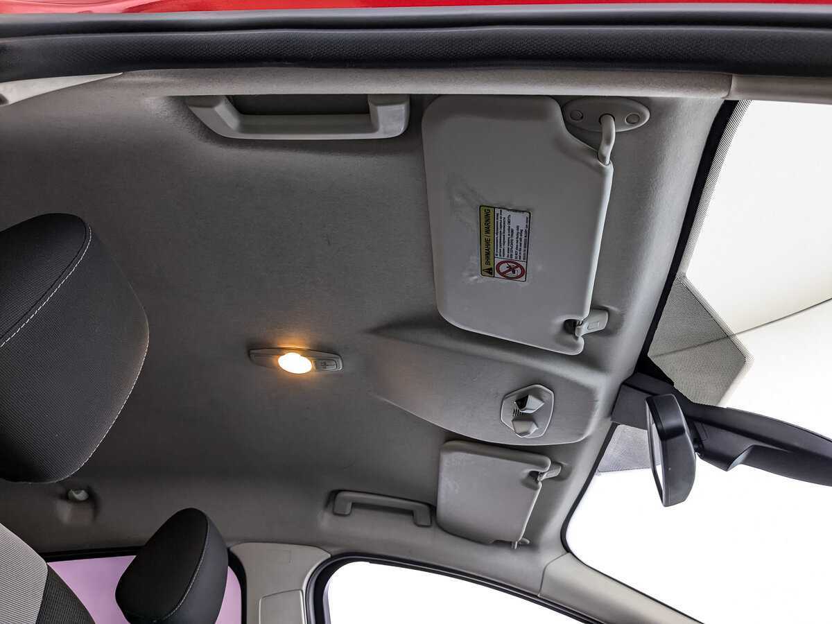 Купить Ford Focus с пробегом. Фото: #17