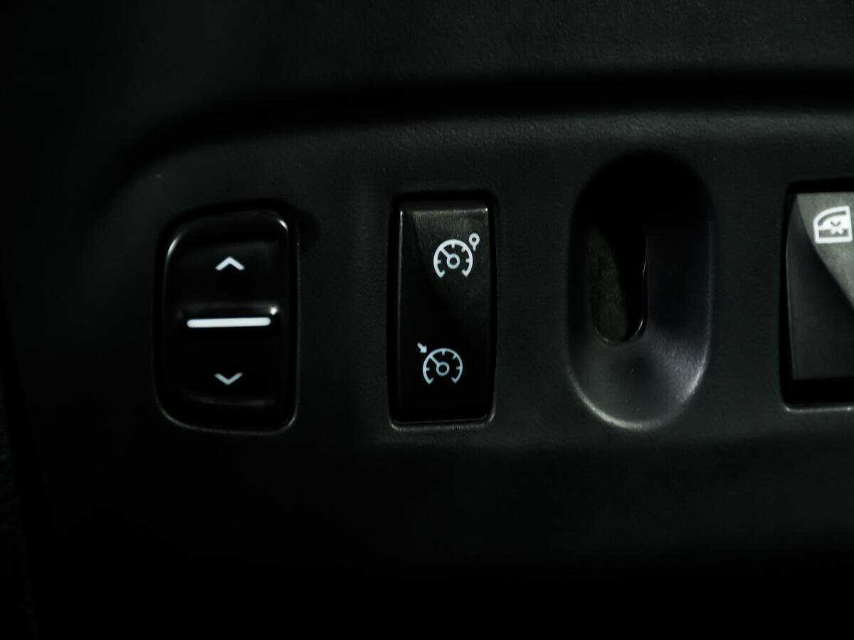 Купить Renault Logan с пробегом. Фото: #13