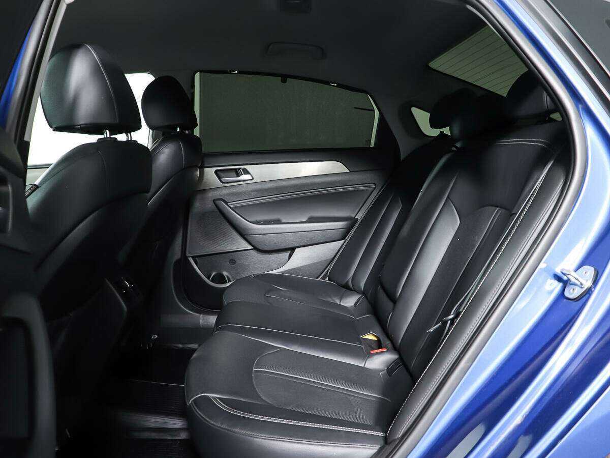Купить Hyundai Sonata с пробегом. Фото: #9