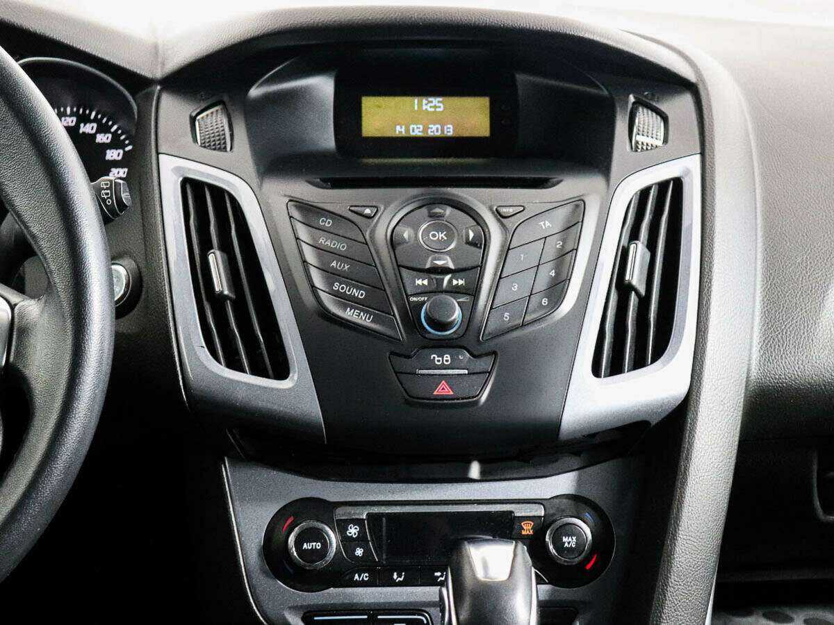 Купить Ford Focus с пробегом. Фото: #10