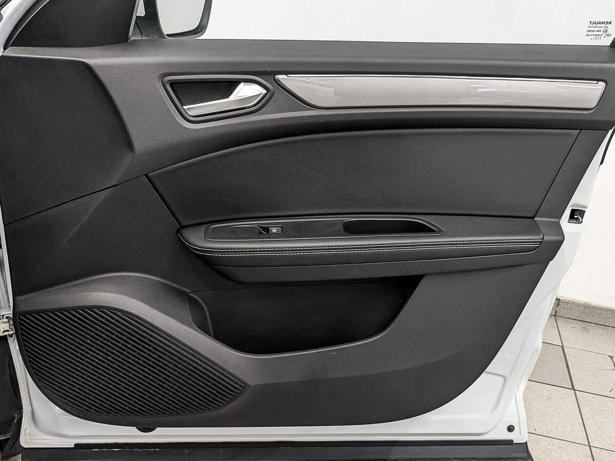 Купить Renault Arkana с пробегом. Фото: #24