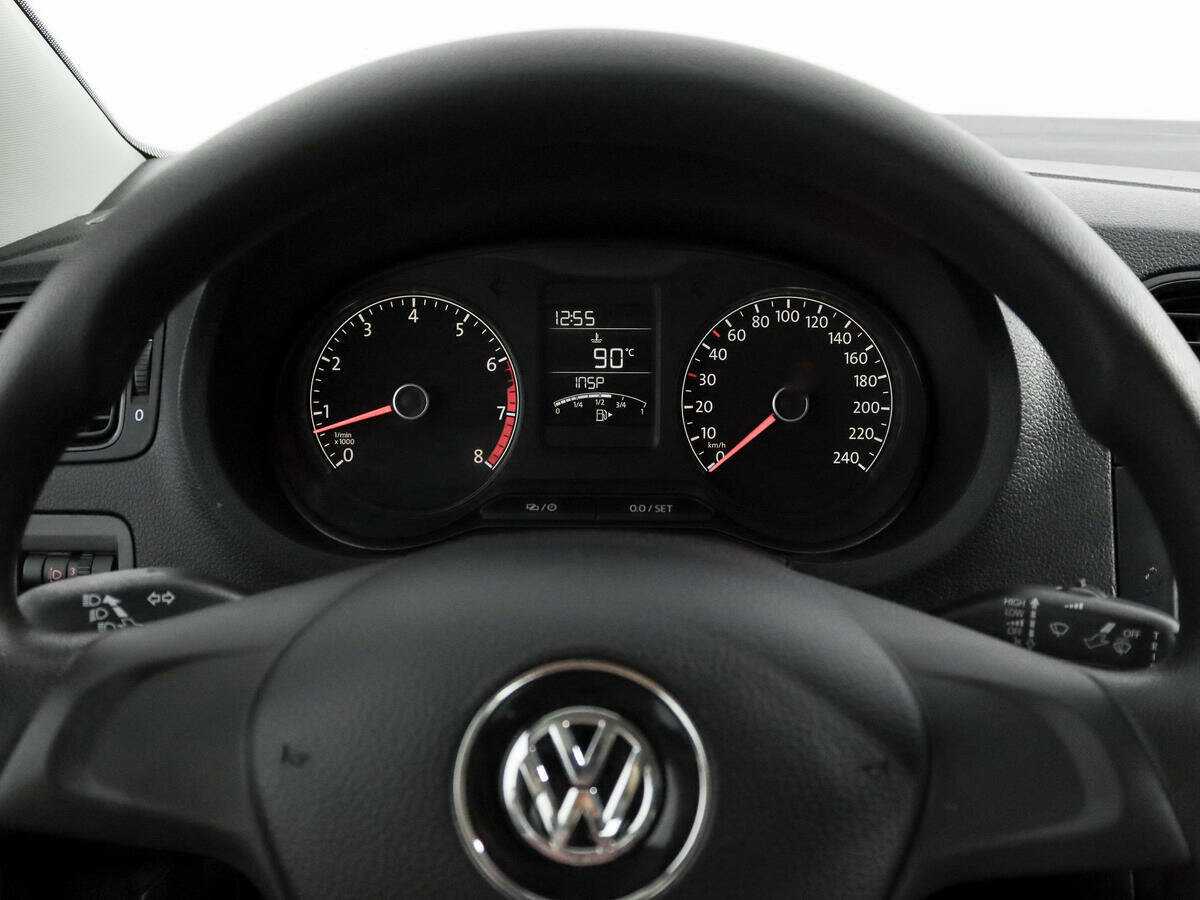Купить Volkswagen Polo с пробегом. Фото: #12