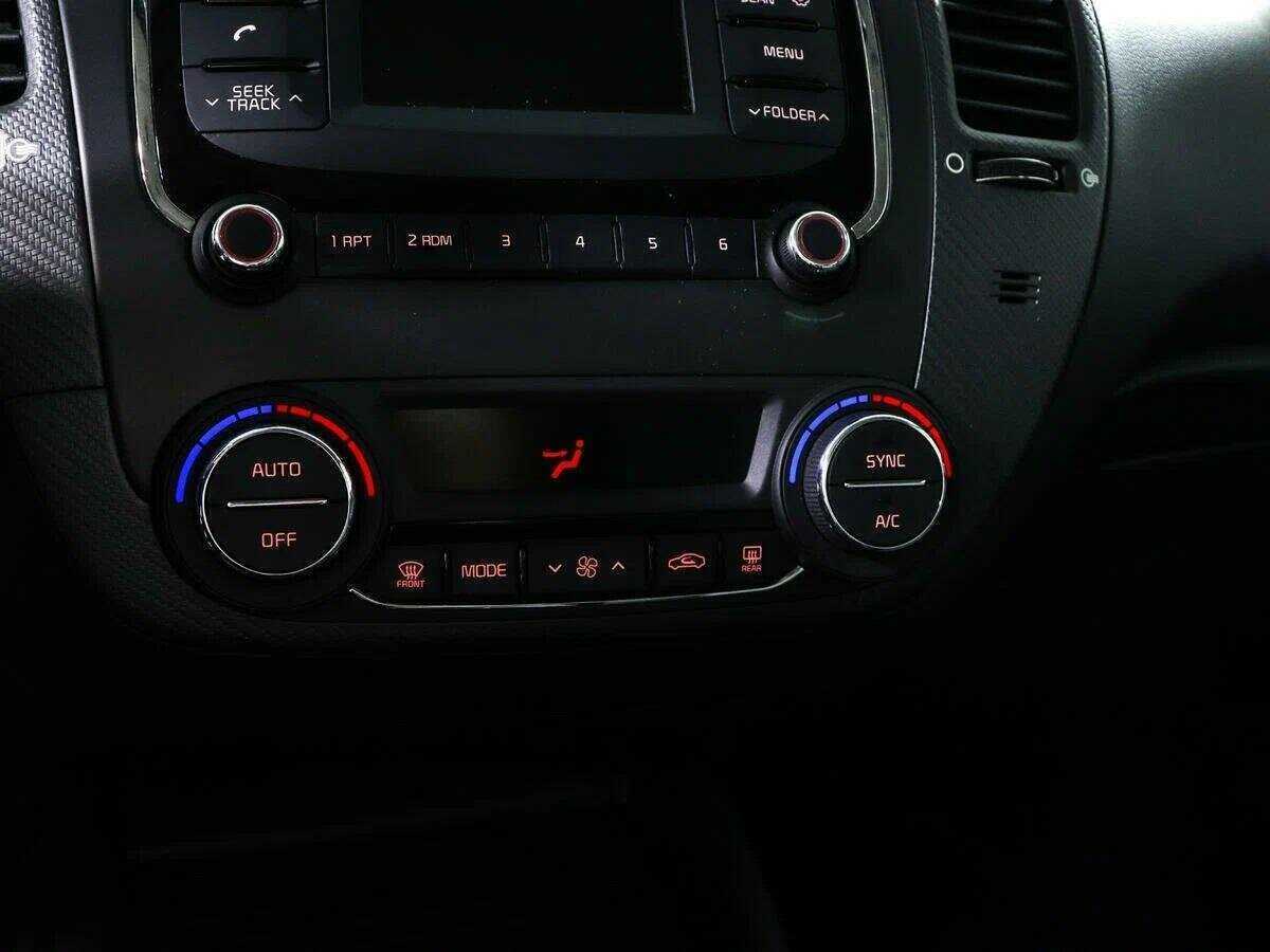 Купить Kia Cerato с пробегом. Фото: #15