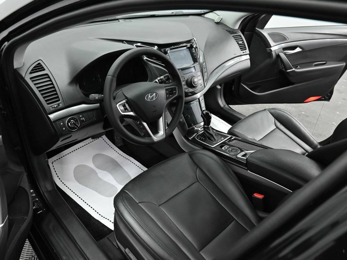Купить Hyundai i40 с пробегом. Фото: #7