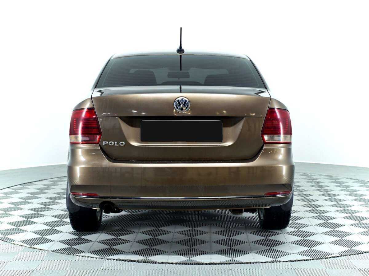 Купить Volkswagen Polo с пробегом. Фото: #5