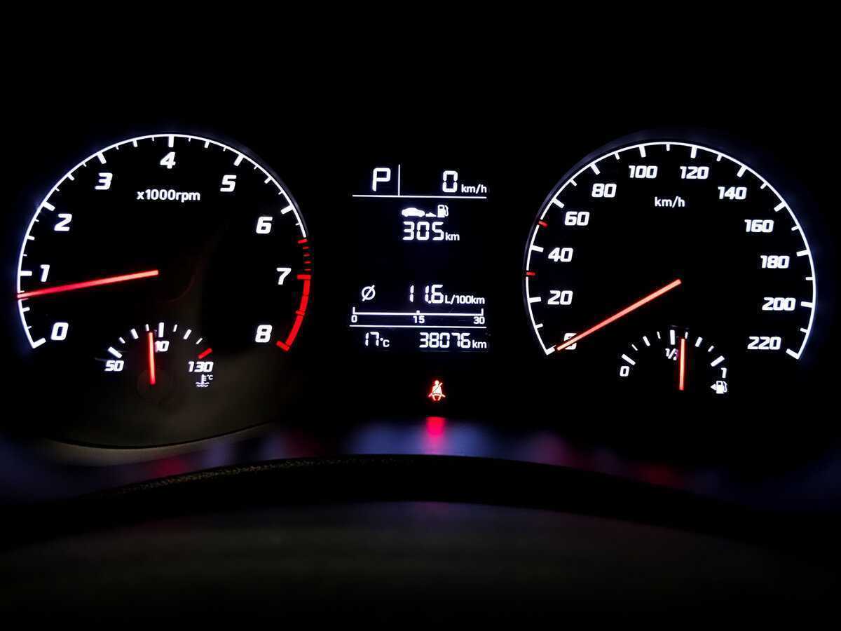 Купить Hyundai Solaris с пробегом. Фото: #12